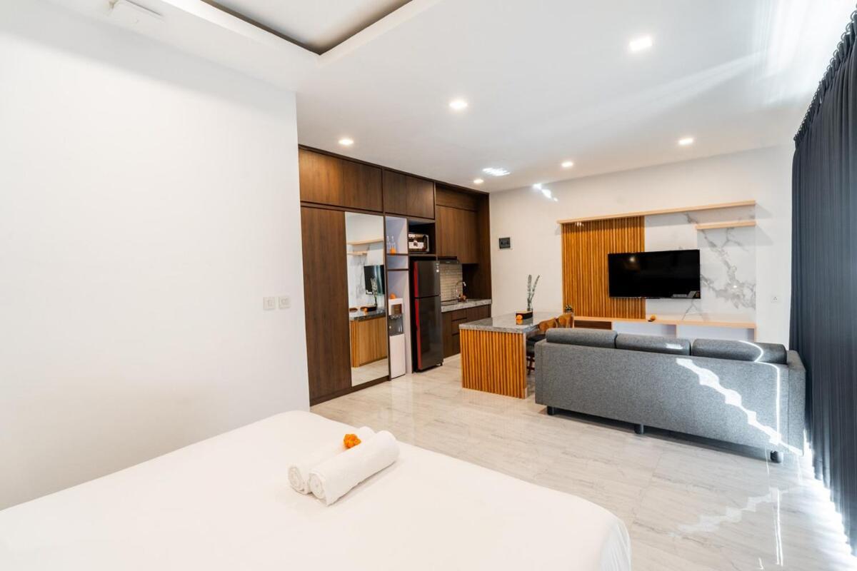 Alyxia 1 Bedroom Apartment In Central Seminyak Exterior photo